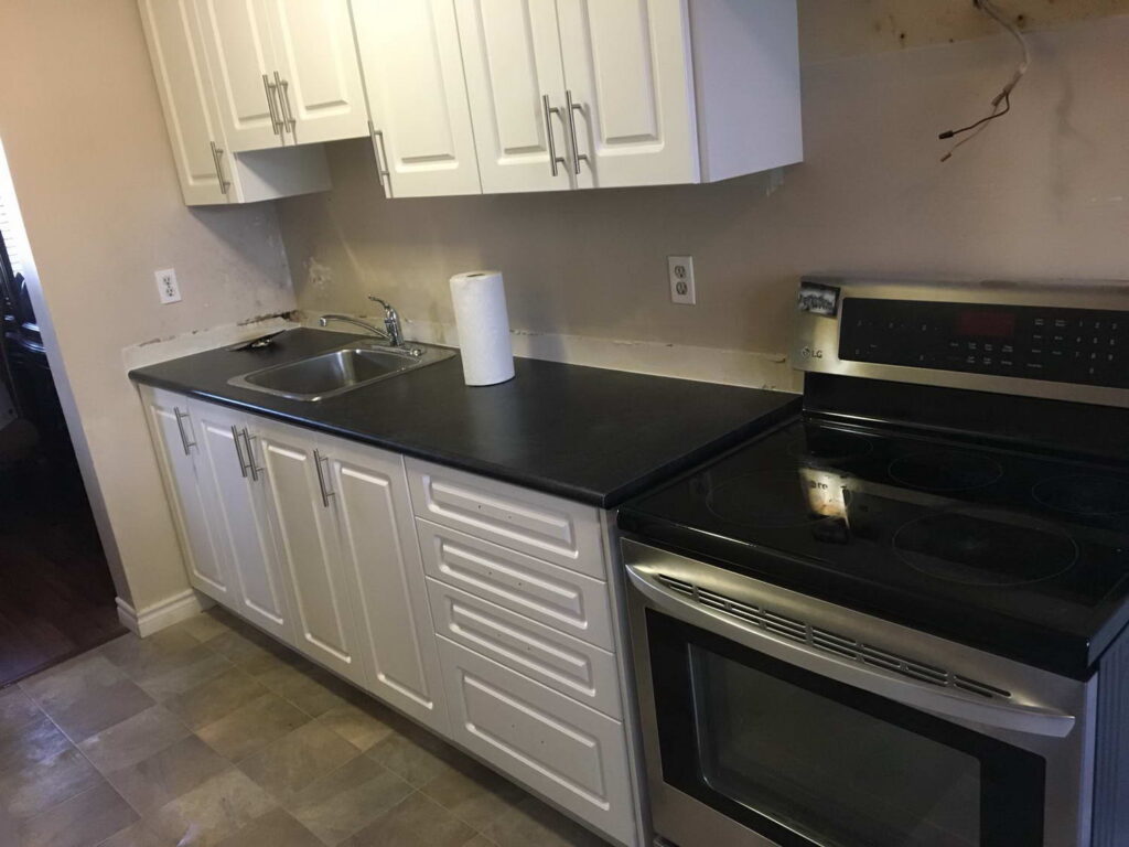 old kitchen renovation to modern kitchen cabinets and countertop