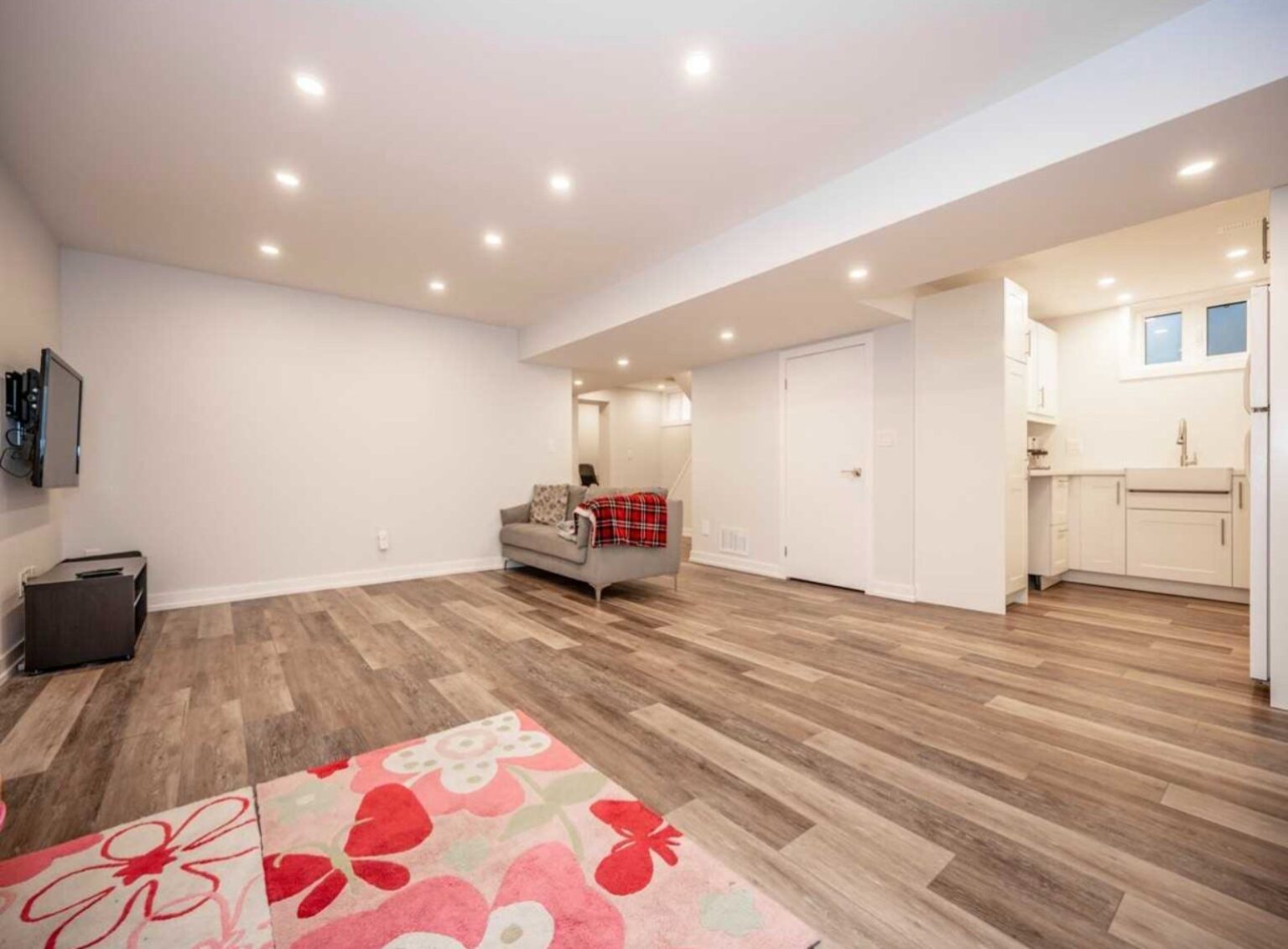 Home Renovation & Remodeling Maple | Summit Contractors